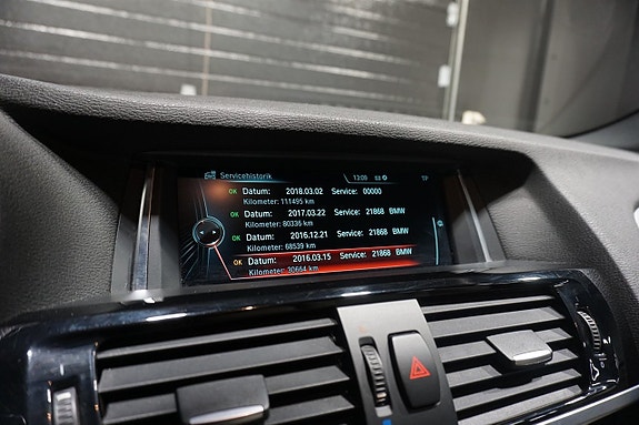 BMW X4 20 of 25