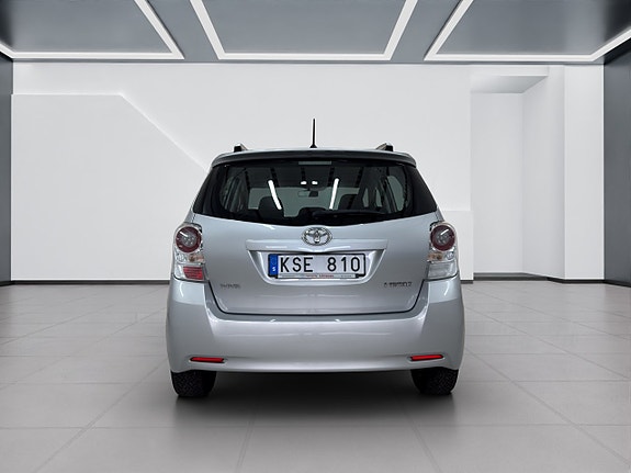 Toyota Verso 5 of 5