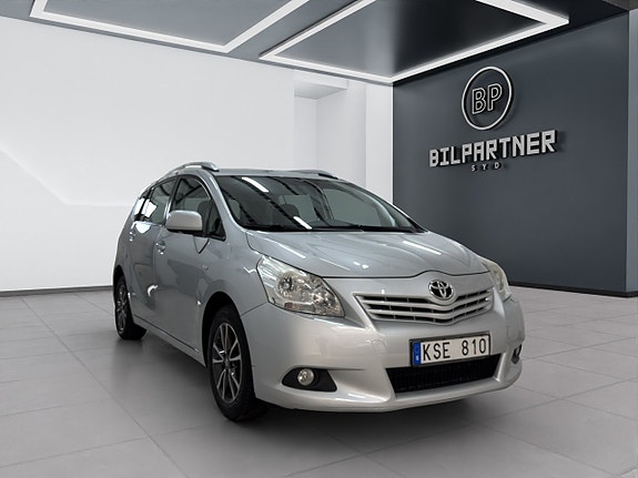 Toyota Verso 3 of 5
