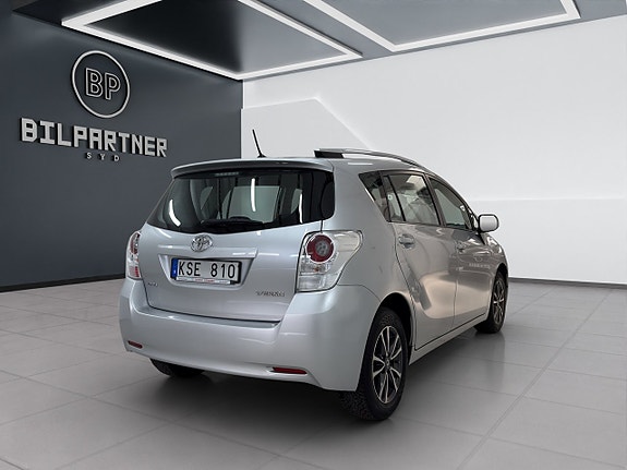 Toyota Verso 4 of 5