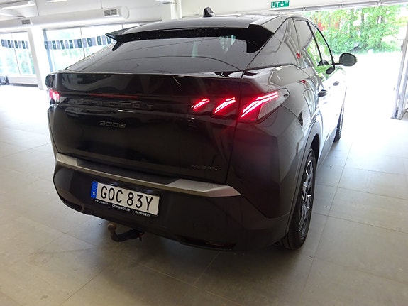 Peugeot 3008 3 of 5