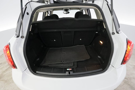 MINI Countryman Cooper 8 of 30