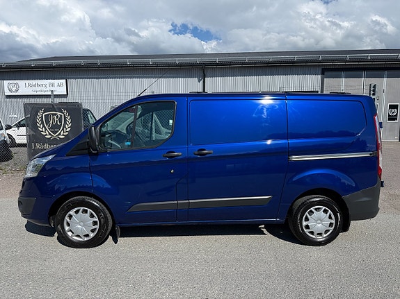 Ford Transit Custom 2 of 16