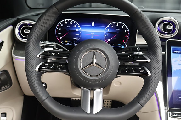 Mercedes-Benz CLE200 20 of 30