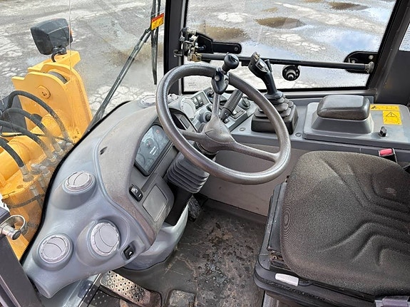 Volvo L25F lastmaskin 6 of 7
