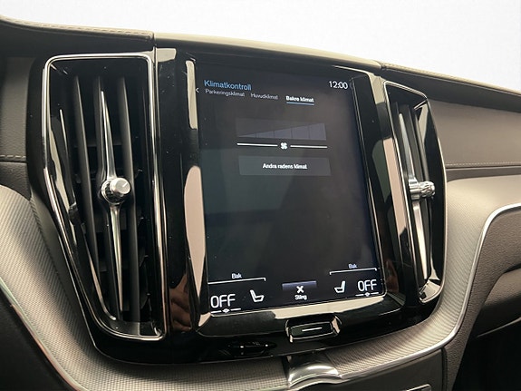 Volvo XC60 28 of 30