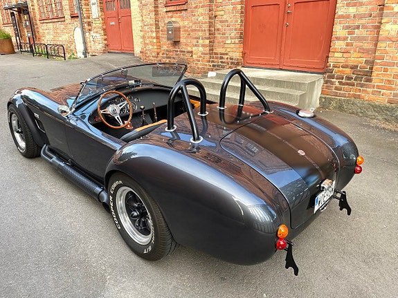 AC Cobra 5 of 5