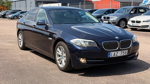BMW 520d 3 of 5