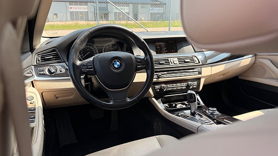 BMW 520d 8 of 30