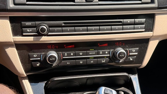 BMW 520d 16 of 30