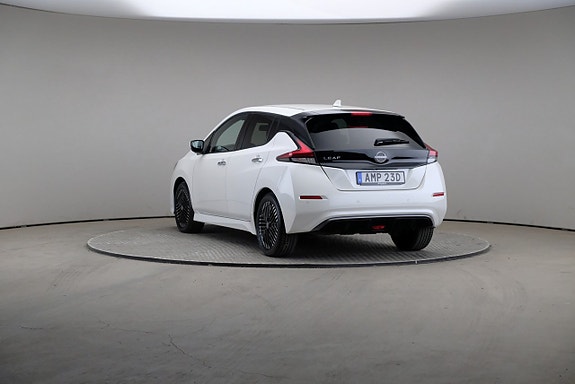 Nissan Leaf 2 of 5
