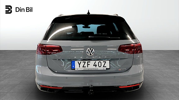 Volkswagen Passat 5 of 13