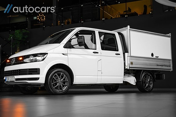 Volkswagen Transporter 3 of 5