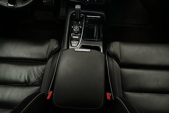 Volvo V60 9 of 27