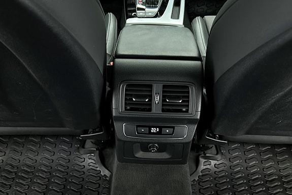 Audi Q5 20 of 26
