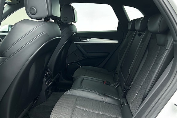 Audi Q5 13 of 26