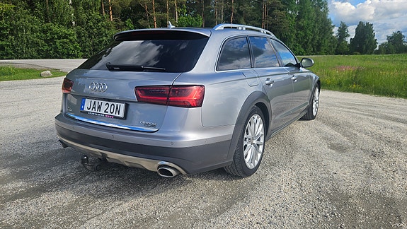 Audi A6 allroad 3 of 17