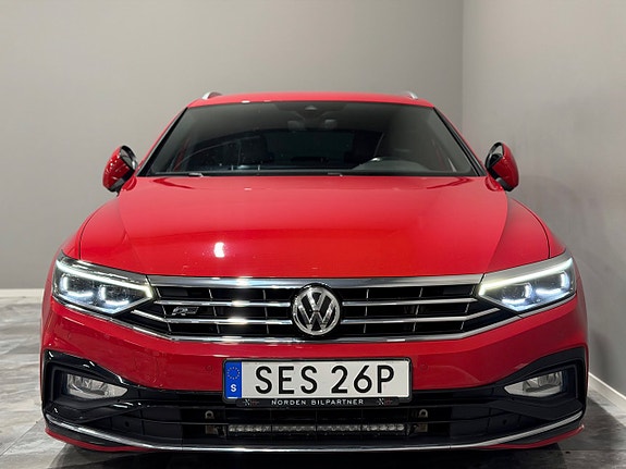 Volkswagen Passat 3 of 5