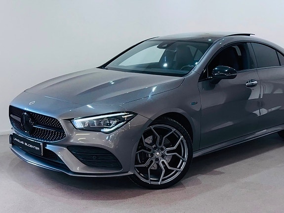 Mercedes-Benz CLA250 e 2 of 5