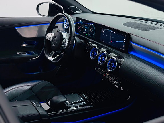 Mercedes-Benz CLA250 e 5 of 5