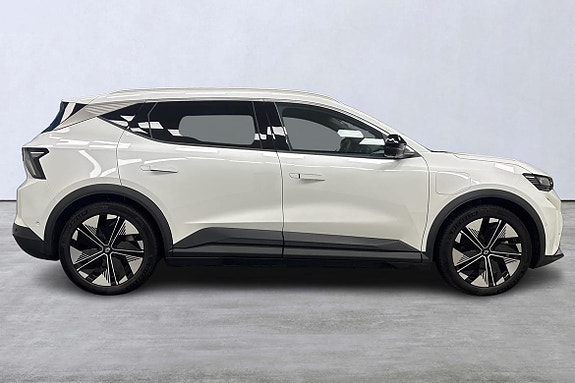 Renault Scenic E-Tech 3 of 5