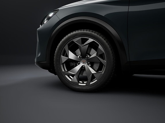 Cupra Formentor 4 of 5