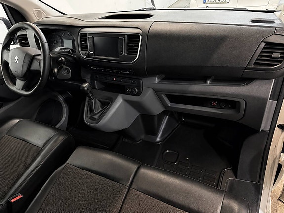 Peugeot Expert 5 of 5