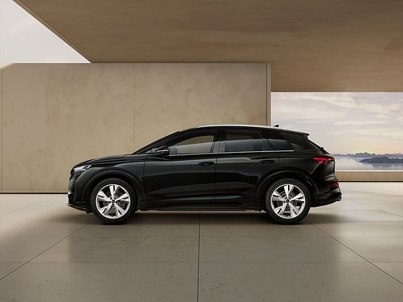 Audi Q4 e-tron 5 of 5