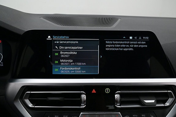 BMW 330e 16 of 27