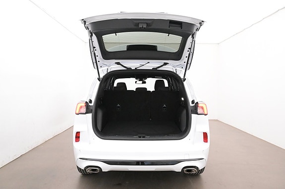 Ford Kuga 21 of 27
