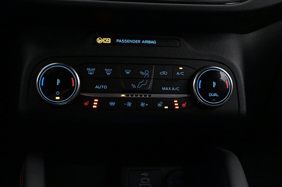 Ford Kuga 16 of 27