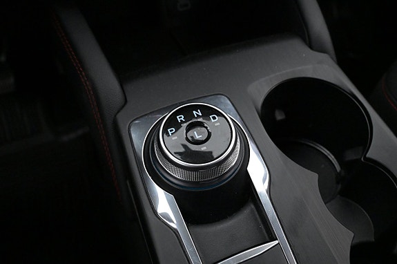 Ford Kuga 17 of 27