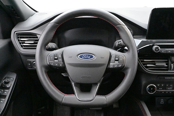 Ford Kuga 7 of 27