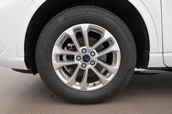 Ford Kuga 27 of 27