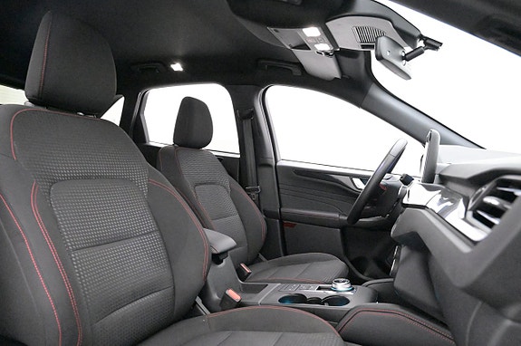 Ford Kuga 11 of 27