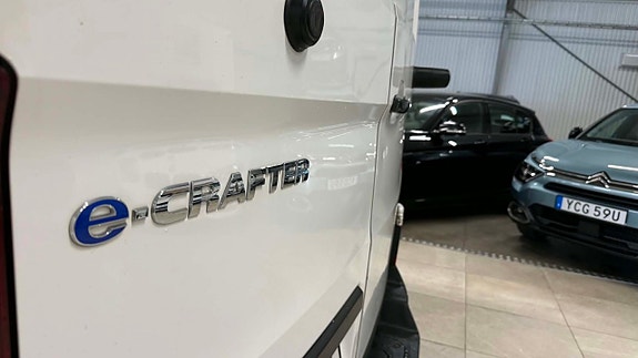 Volkswagen Crafter 12 of 27