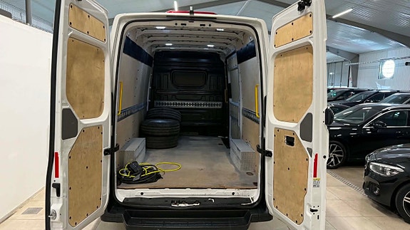 Volkswagen Crafter 22 of 27