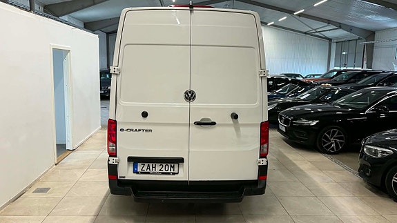 Volkswagen Crafter 10 of 27