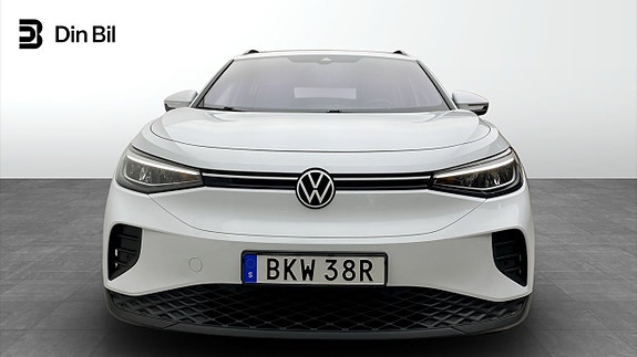 Volkswagen ID.4 4 of 5