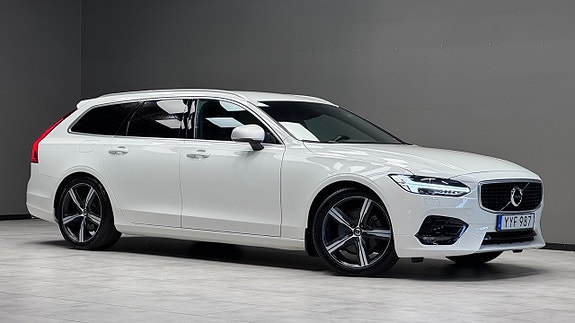 Volvo V90 16 of 19