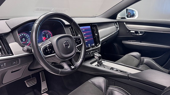 Volvo V90 6 of 19