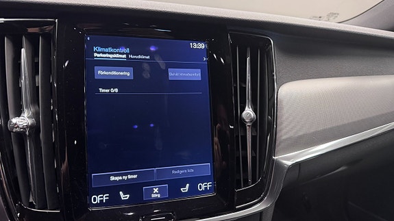 Volvo V90 13 of 19