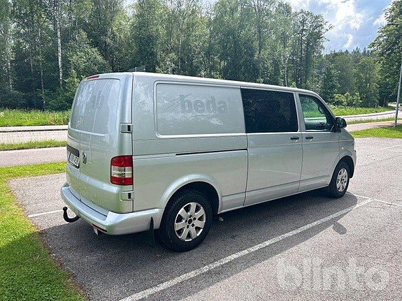 Skåpbil Volkswagen Transporter Kombi 5- sits T5 2.0 TDI, 1 5 of 5