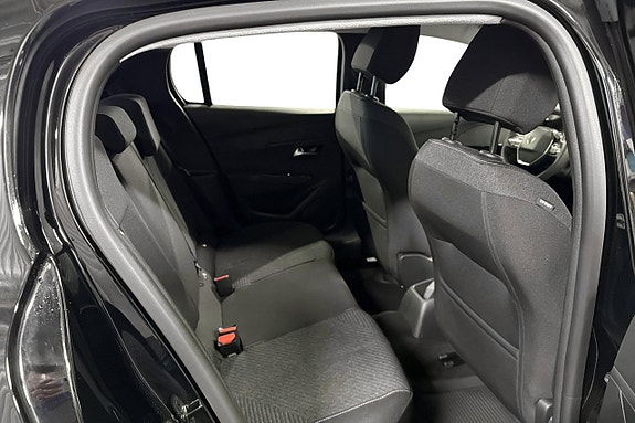 Peugeot 208 13 of 17