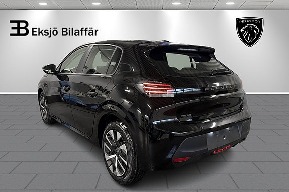 Peugeot 208 8 of 17