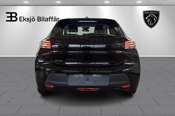 Peugeot 208 6 of 17