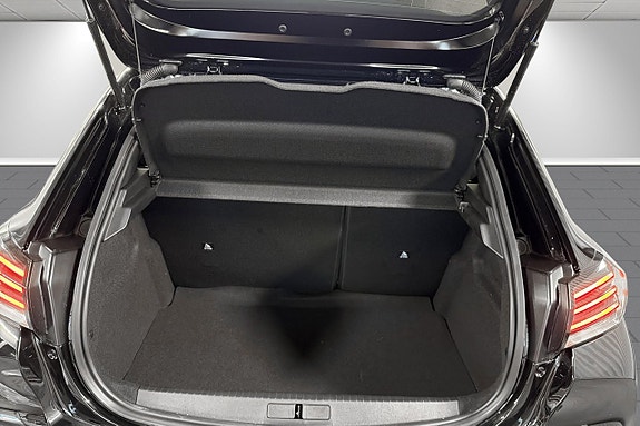 Peugeot 208 14 of 17