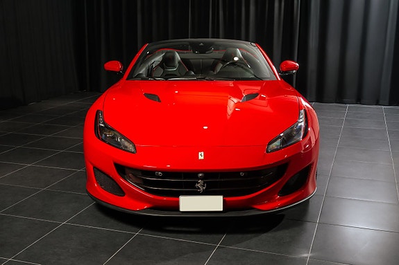 Ferrari Portofino 3 of 13