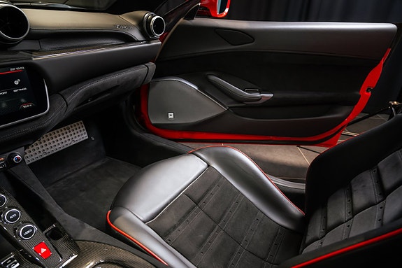 Ferrari Portofino 13 of 13