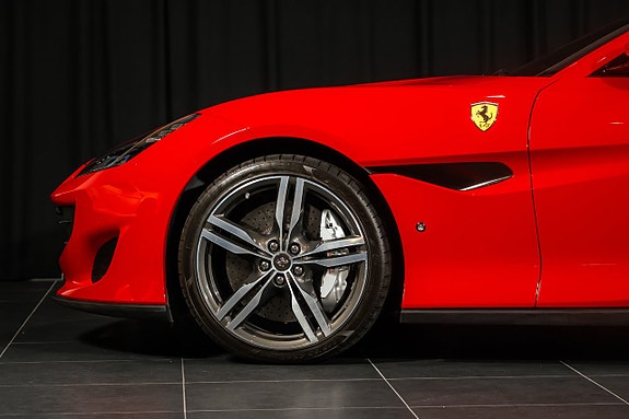Ferrari Portofino 5 of 13